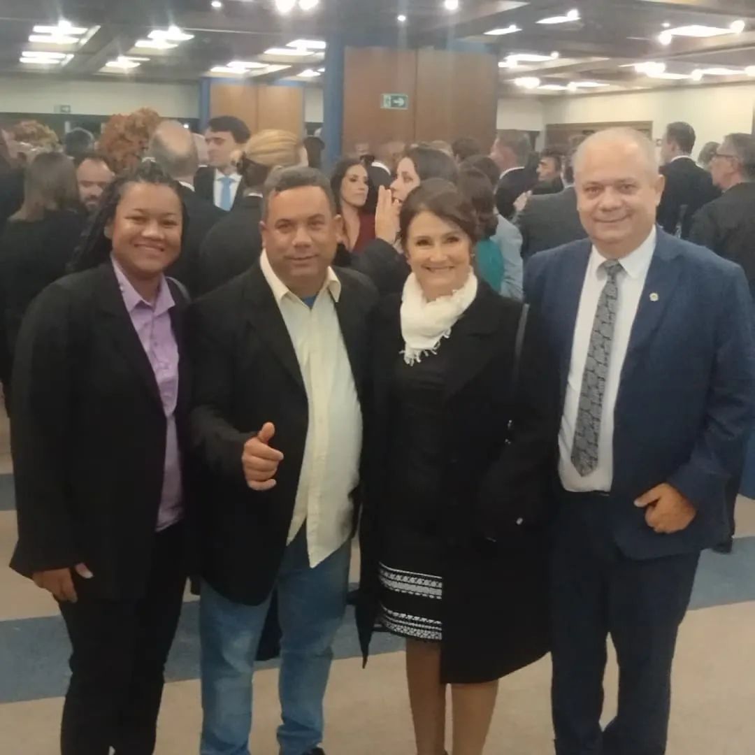 Orgulho e Representatividade: Fundador do Projeto Social E.C. 2014 Empossado no TRF4!